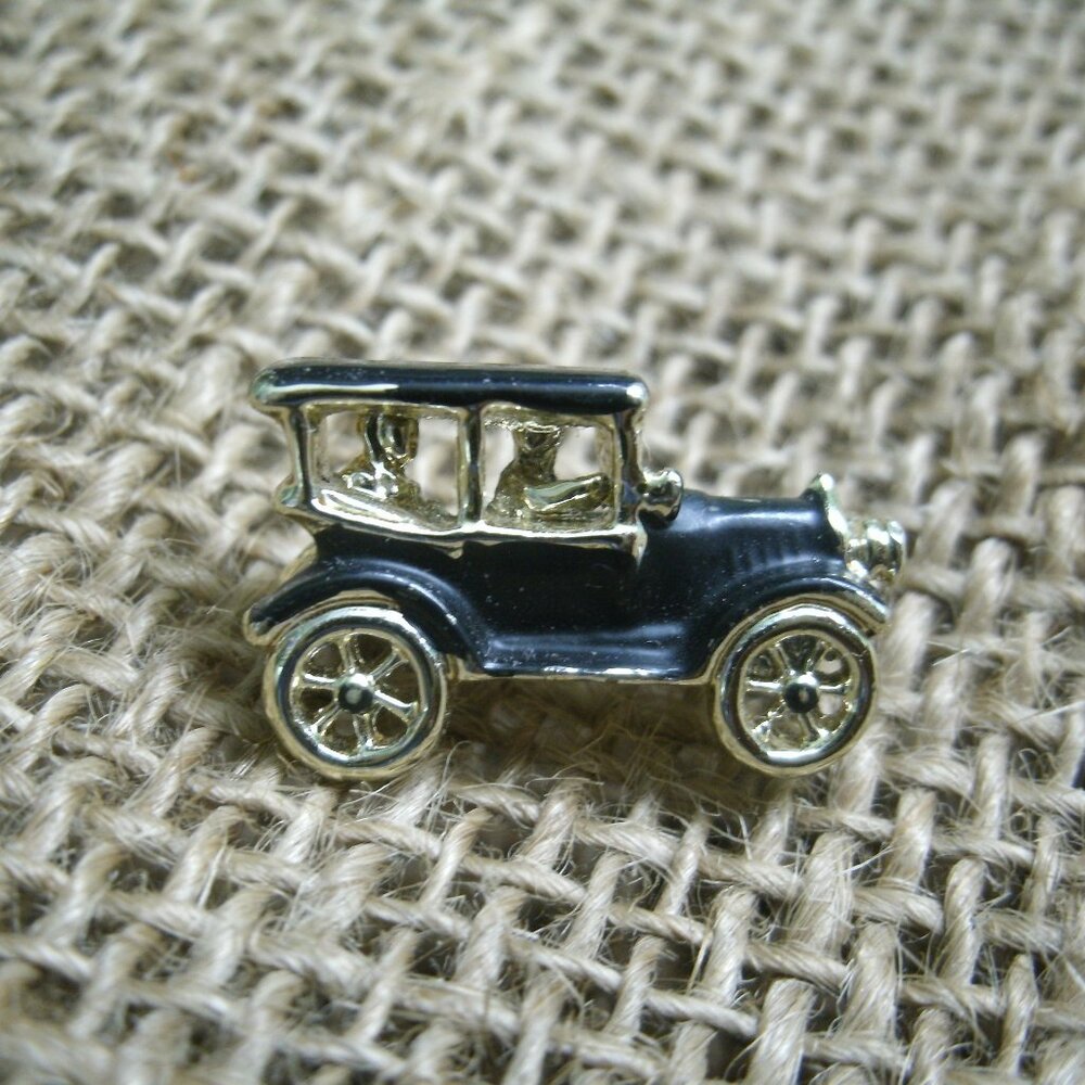 Vintage Small Antique Car Lapel Pin goldtone